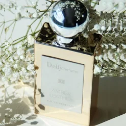 Amber Leather Profumo><noscript><img width=