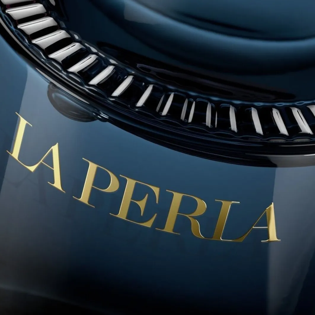 About That Night>La Perla Beauty Fashion